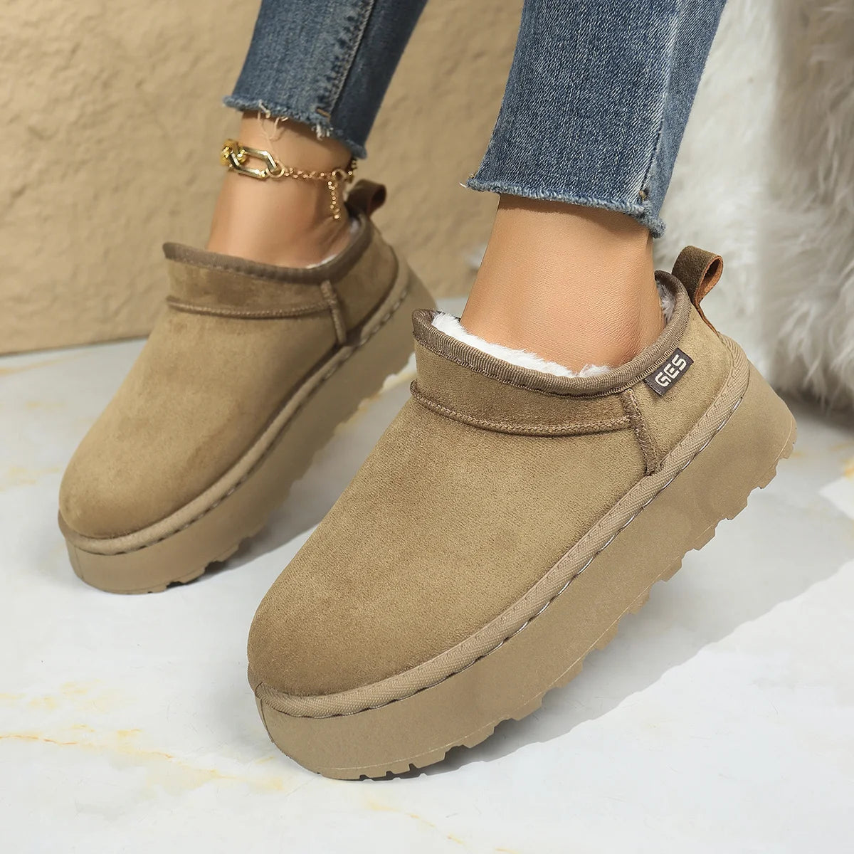 Comfortable winter plush ankle boots for women