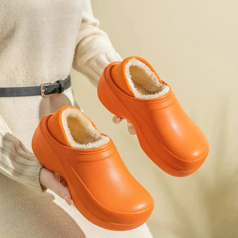 Women winter furry slippers with thick sole and plush lining