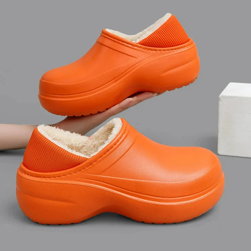 Women winter furry slippers in pink - warm fluffy design