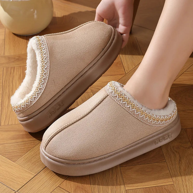 Fashionable plush slippers with platform - warm fuzzy footwear for cold weather