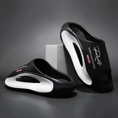 Beige unisex non-slip couple slippers with plush cushioned footbeds