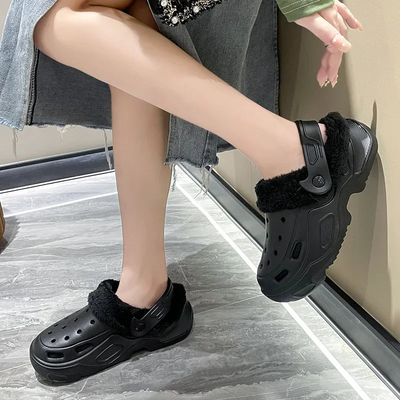 Winter cushioned slippers side view with multi-layer memory foam comfort